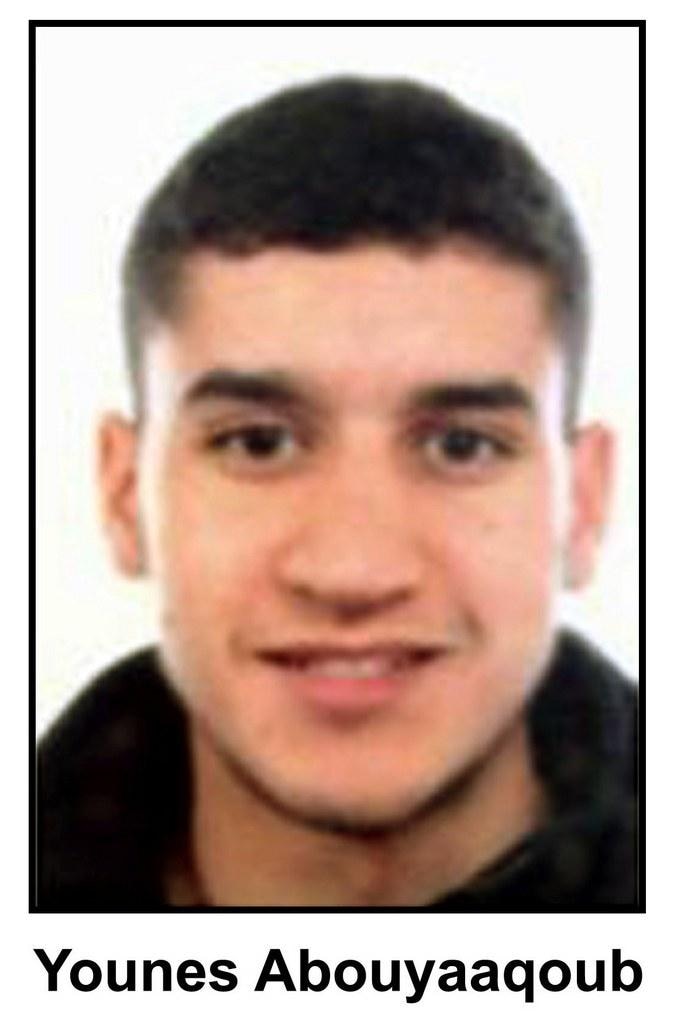 Foto segnaletica di Younes Abouyaaquob, il presunto attentatore di Barcellona