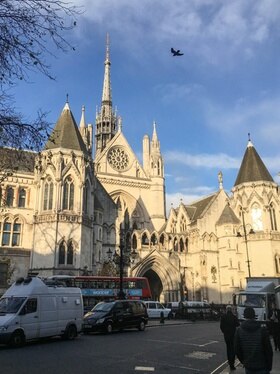 La Corte di giustizia reale a Londra.