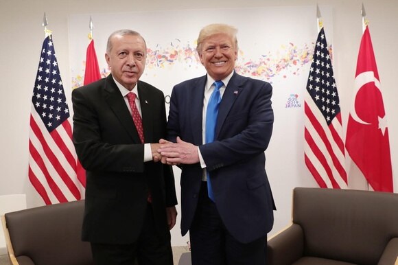Erdogan e Tump insieme durante l ultimo G20 di Osaka tenutosi il 29 giugno 2019.