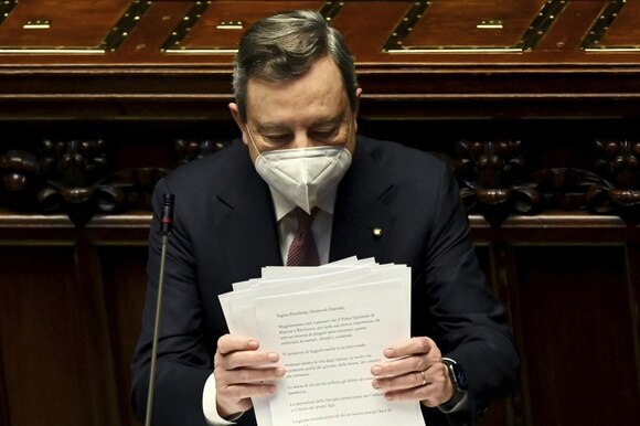 Draghi durante il suo discorso alla Camera dei deputati.