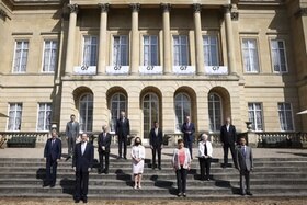 I ministri delle finanze del G7 riuniti a Lancaster House a Londra.