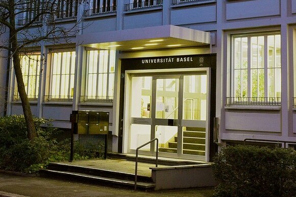 L Istituto di italianistica dell Università di Basilea
