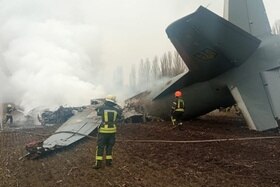 Un aereo militare ucraino abbattuto nella regione di Obukhiv, vicino a Kiev.