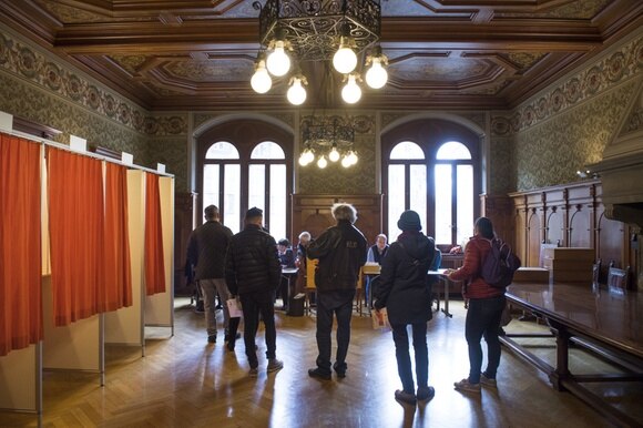 Seggio elettorale a Bellinzona nel precedente scrutinio dell aprile 2019.