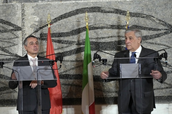 Ignazio Cassis e Antonio Tajani a Roma.