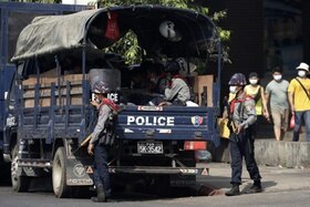 Polizia del Myanmar