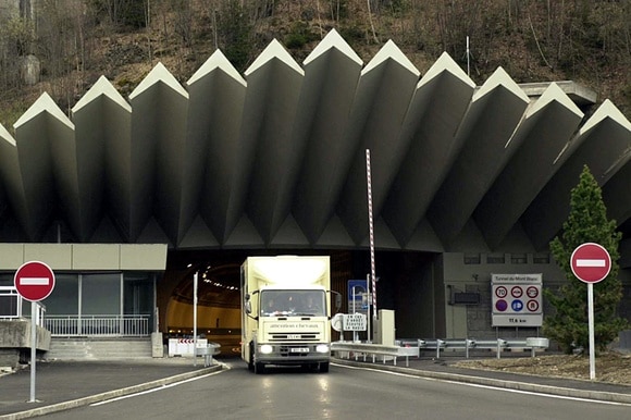 Tunnel del Monte Bianco a Chamonix.
